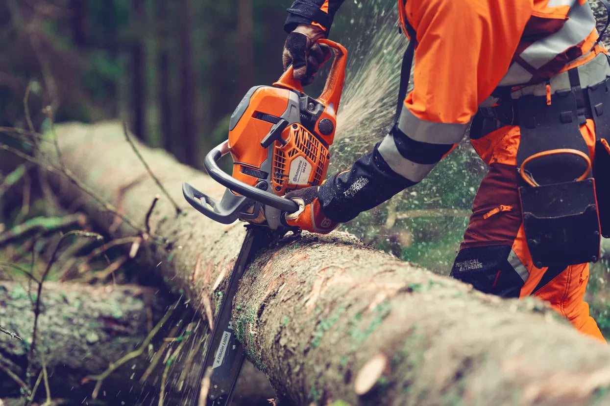 Husqvarna 564 XP® Fuel Injected Chainsaw – SKC Farm Sales & Fencing